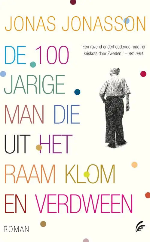 Boekcover van de 100-jarige man die uit het raam klom met zwart-witte illustratie van oudere man achterkant