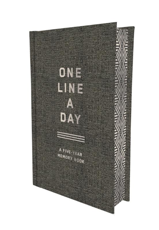 Charcoal Canvas One Line a Day - A Five-Year Memory Book
