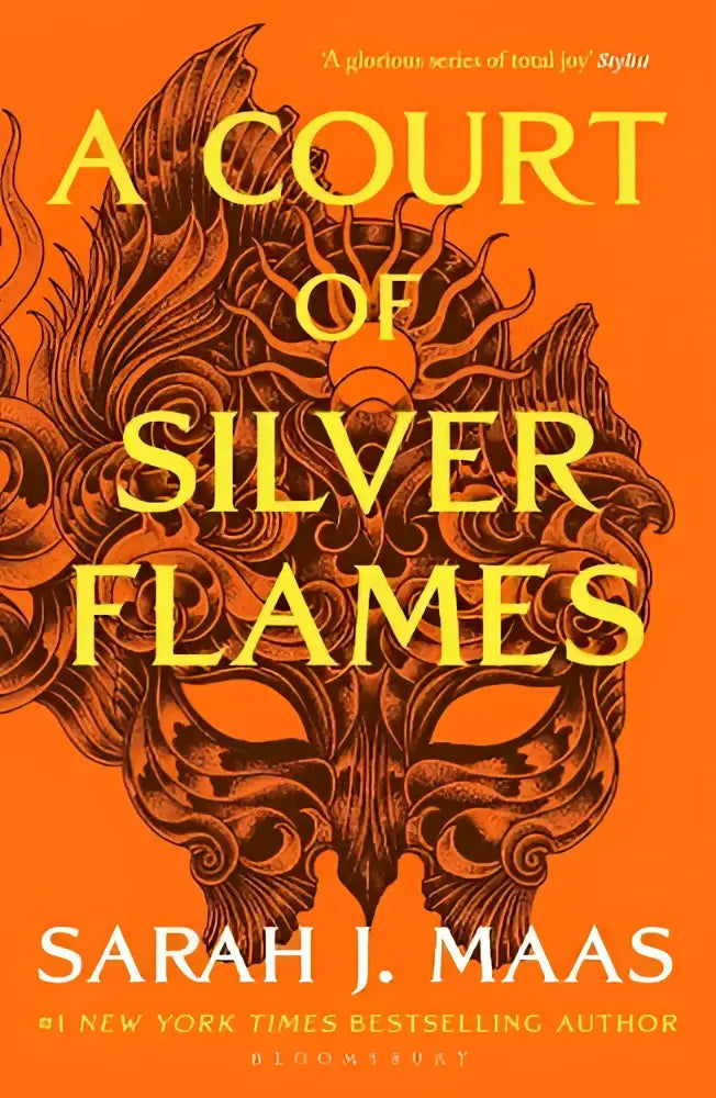 A court of silver flames boekomslag met een gedetailleerd donkerbruin en zwart masker op een oranje achtergrond, de laatste bestseller