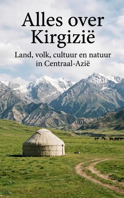 Een traditionele beige yurt met koepelvorm op een groen weiland bij alles over kirgizie land volk cultuur en natuur in centraal-azië