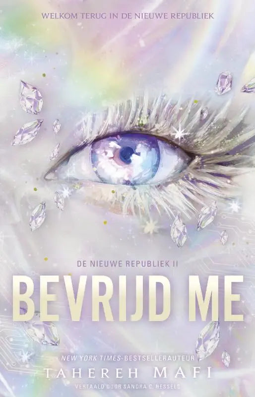Fantasy boekcover bevrijd me met een gedetailleerd blauw oog en diamantfragmenten, nederlandstalig paperback kinderboek door tahereh mafi