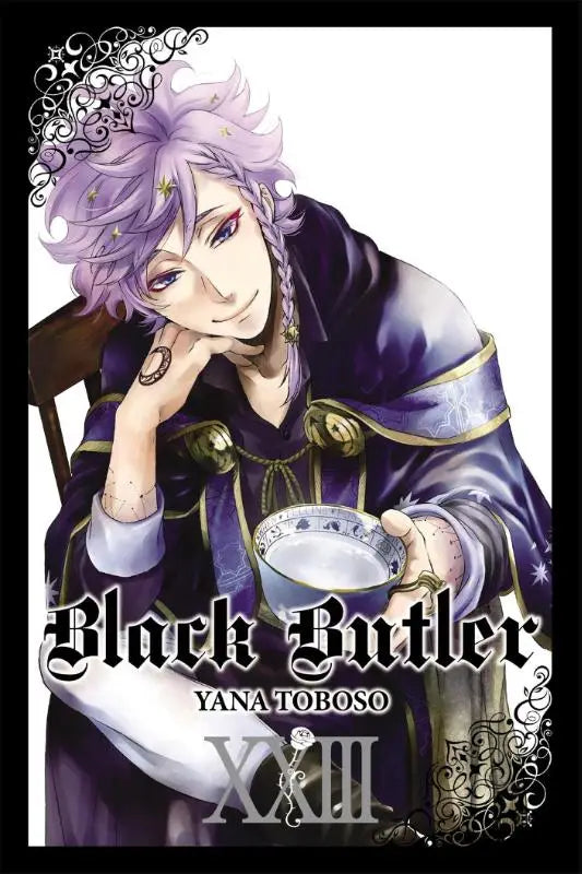 Purpleharige animefiguur in donkere paarse en goudgetrimde jas met sierlijke witte theekop uit black butler vol 23