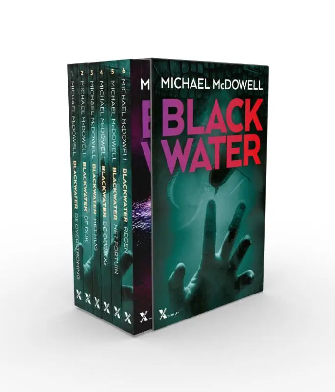 De blackwater-box bevat de black water boekserie van michael mcdowell met een donkergroene en zwarte omslag en rode letters