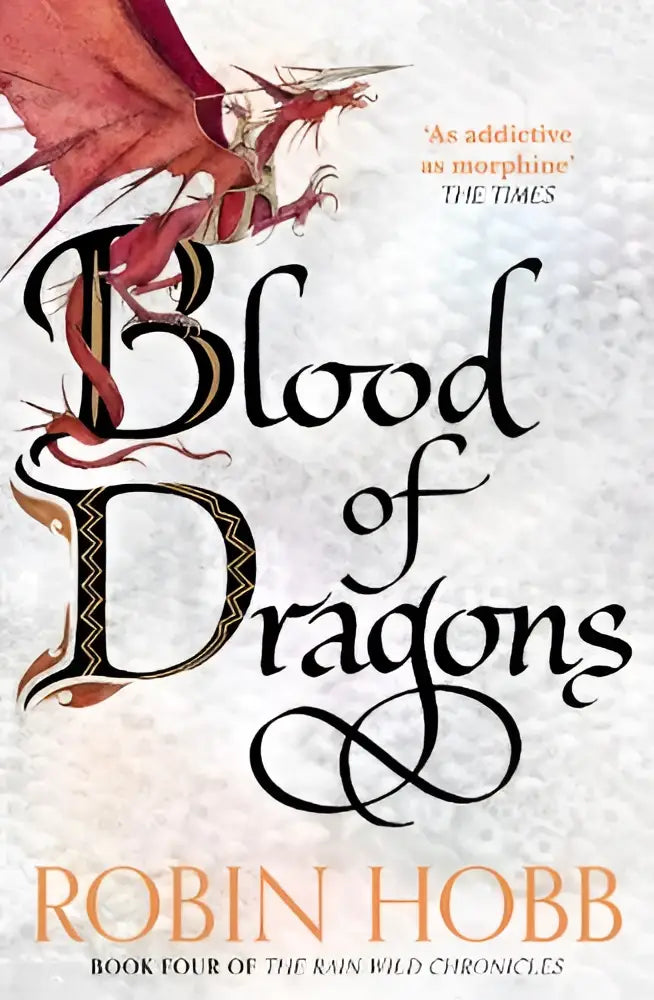 De cover van het boek Blood of Dragons door Robin Hobb toont een rode draak met gedetailleerde vleugels en zwarte letters op een oud perkament