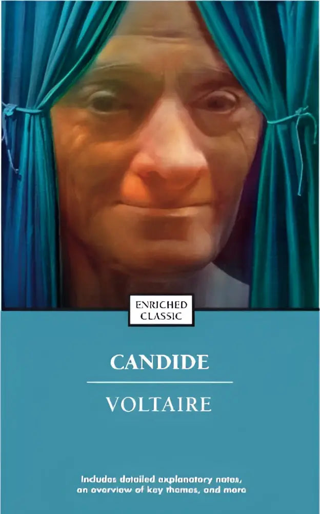 De cover van het boek candide door voltaire toont een portret van een oudere man met blauwe gordijnen en witte tekst op een groene achtergrond als onderdeel van de verrijkte klassiekers collectie