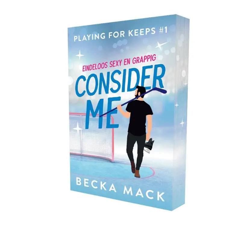Blauwe hardcover boek consider me van becka mack met een illustratie van een man in zwart met een hockeystick tegen een sterrenlucht