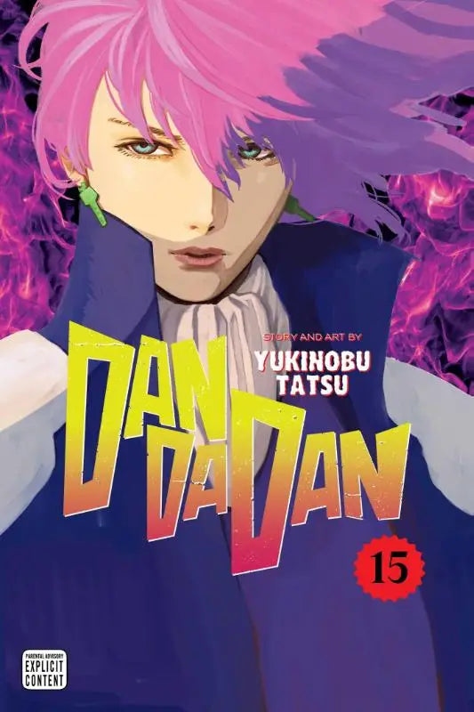 Cover van manga dandadan volume 15 met personage met levendig roze haar en groene ogen in donkerblauw vest