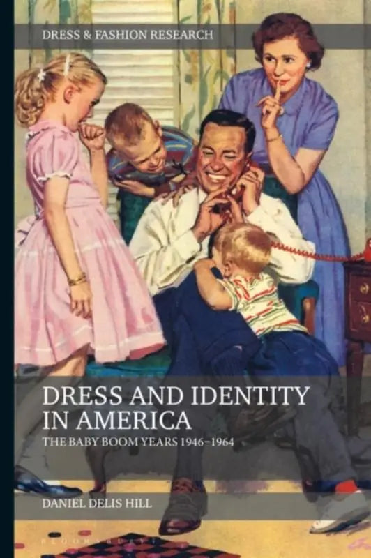 Boekomslag met vintage illustratie van een familie uit de baby boom jaren over dress and identity in america