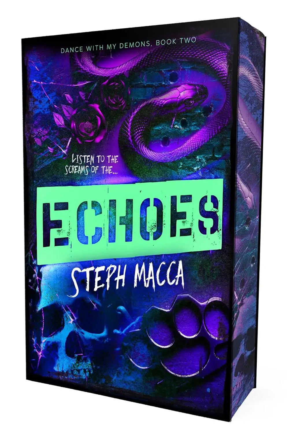Paarsblauwe boekcover met slang rozen en schedels voor dark romance echoes door steph macca