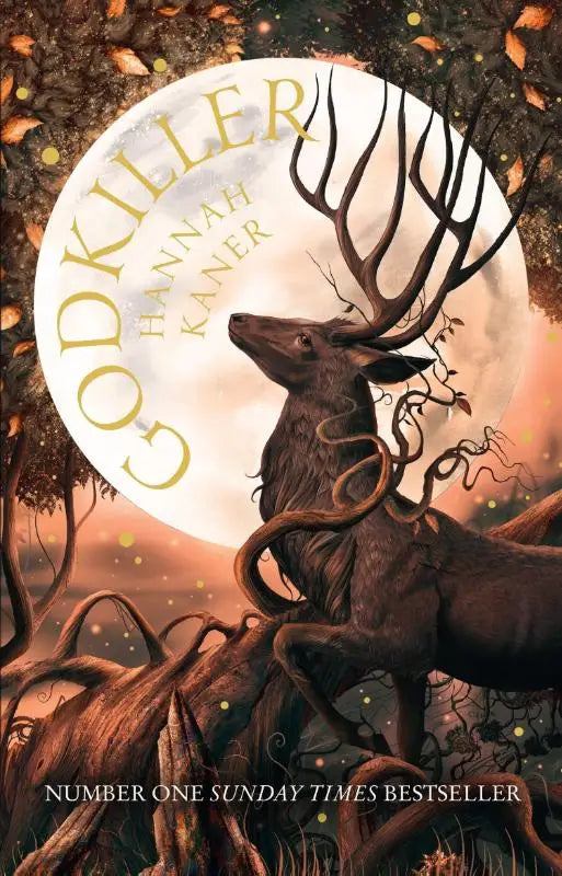 Een donkerbruine Godkiller-stag met ingewikkelde geweien en wijnrankpatronen tegen herfstbladeren en volle maan