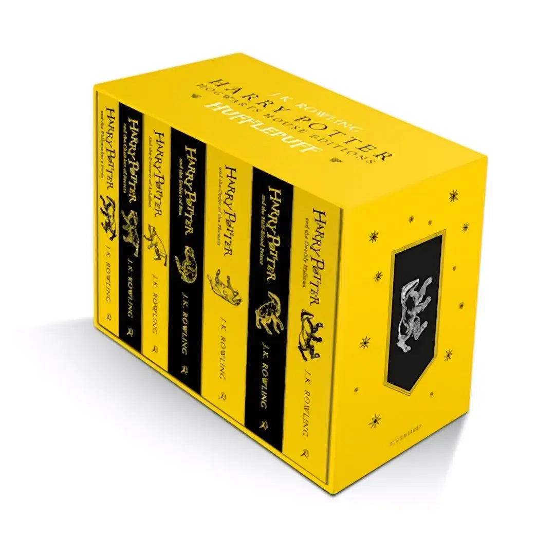 Heldere gele harry potter hufflepuff paperback boxset met zwarte rug en zilveren leeuw embleem potter hufflepuff hogwarts