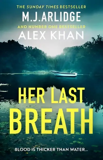 De boekcover van her last breath toont de titel in geel op een donker groene en teal aquarel achtergrond met een mistig meer, een gripping and twisty nieuwe thriller