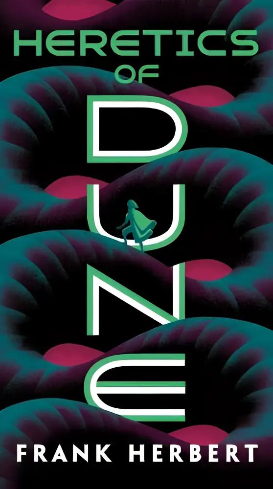 De boekomslag van heretics of dune door frank herbert toont gedurfde groene letters op een donkergroen en magenta achtergrond met gestileerde organische patronen