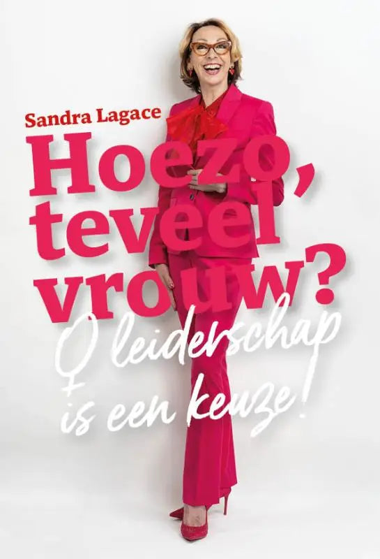 Een levendige fuchsia rood kostuum met een opvallende rode strik en bijpassende hoge hakken voor vrouwelijk leiderschap
