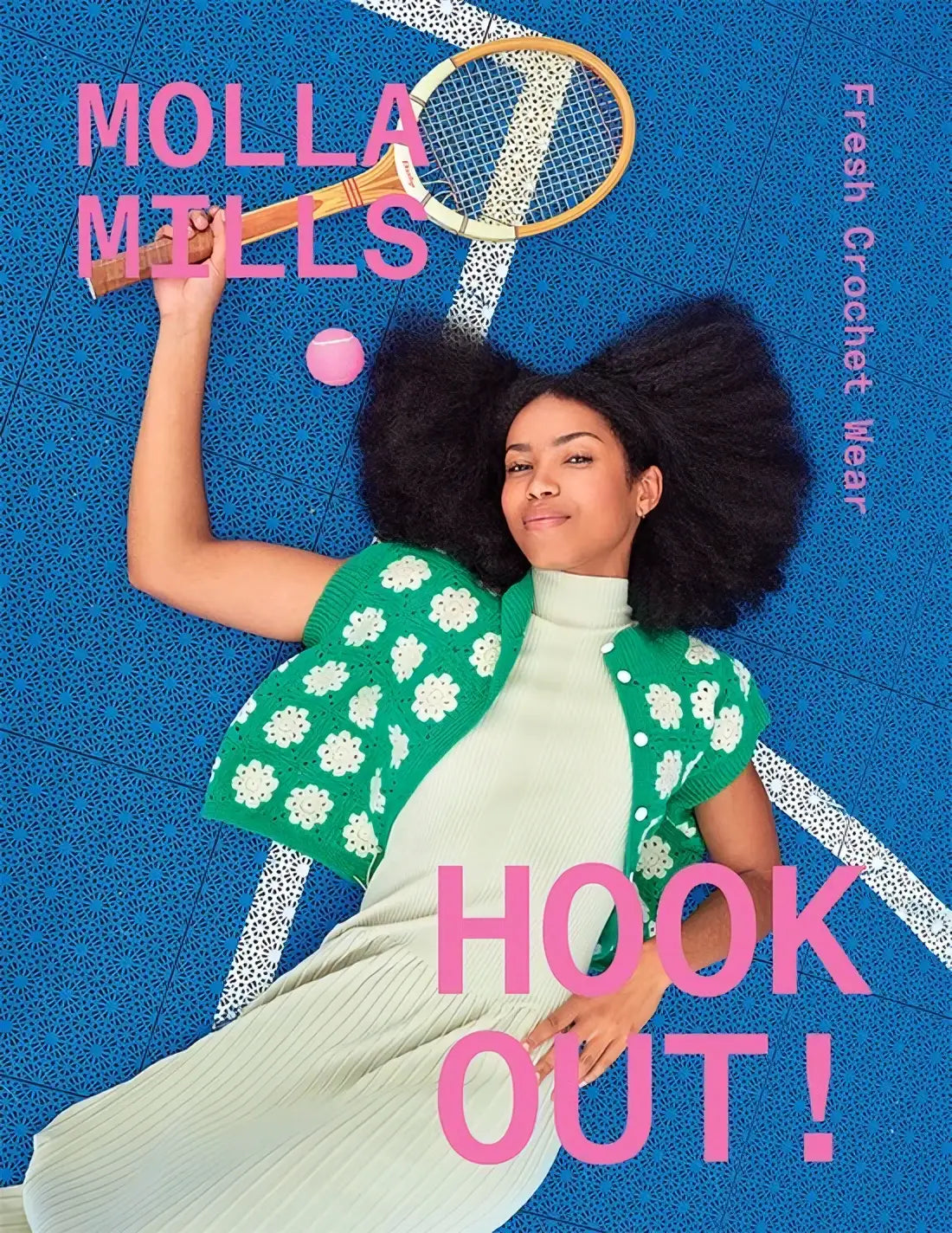 Groene gehaakte cardigan met witte bloemenpatronen gedragen over een lichtgroene coljurk voor fresh crochet wear