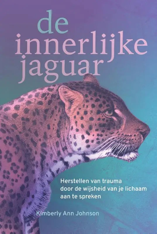 De cover van de innerlijke jaguar toont een gestileerde illustratie van een jaguar met rozetten in bruin- en zwarttinten