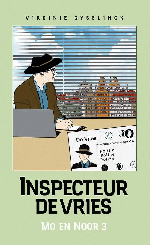 De boekcover toont een gestileerde illustratie van inspecteur de vries in profiel met zwarte fedora en laptop aan bureau