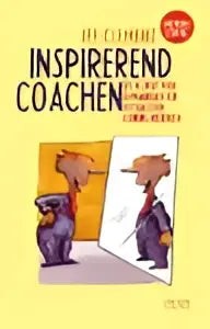 De boekcover van inspirerend coachen door jef clement toont een gele achtergrond met zwarte tekst en twee cartoonfiguren