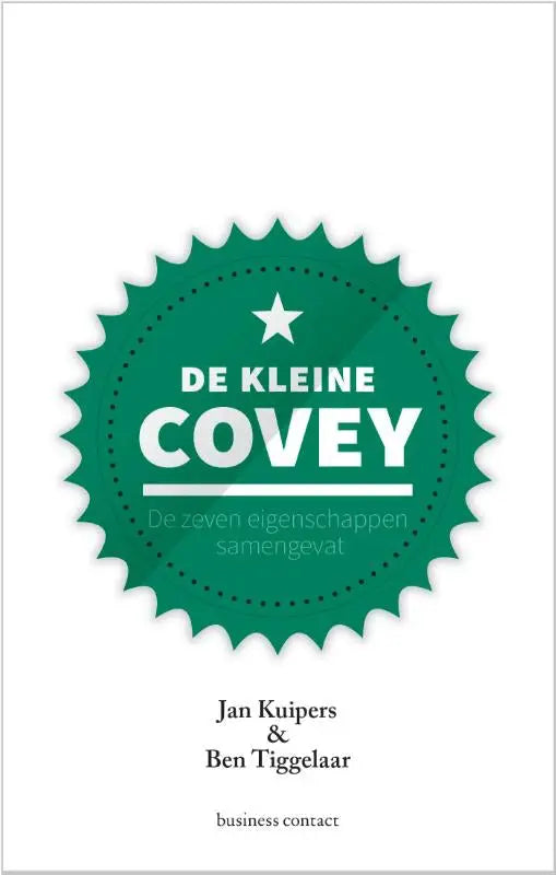Groene ronde zegel met witte tekst de kleine covey en ster boven, passend bij kleine covey en jan kuipers bedrijfskunde algemeen
