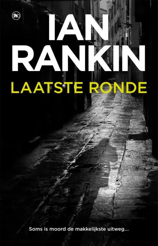Zwart-witte boekcover van laatste ronde door ian rankin met een sfeervolle grijstinten steeg afbeelding