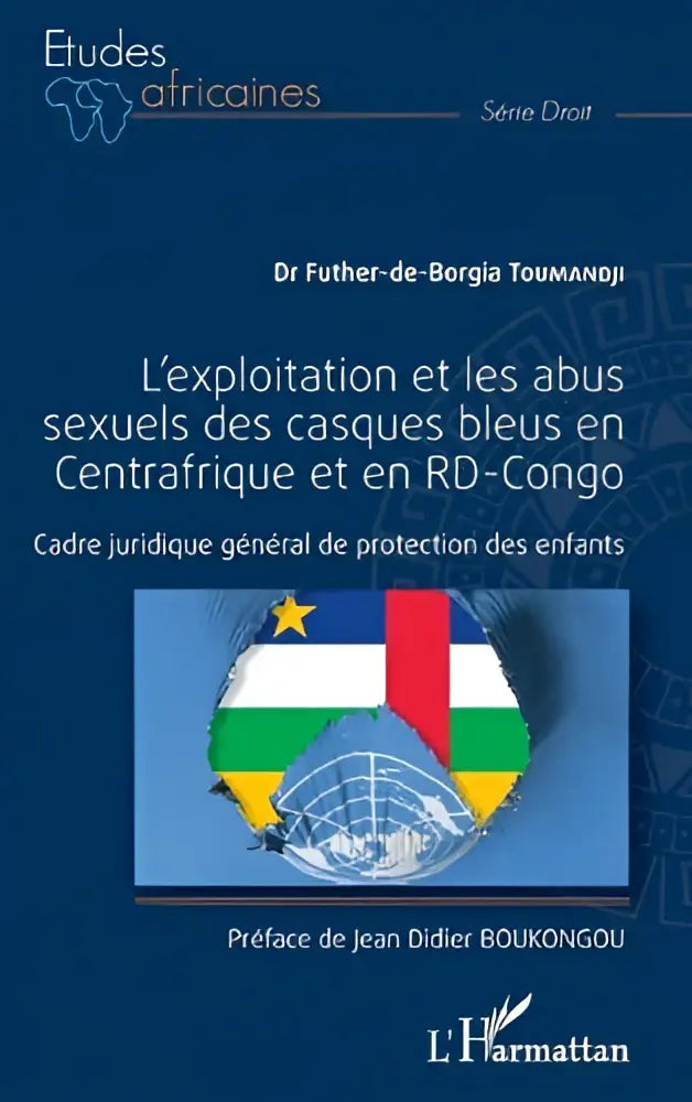 Blauwe boekomslag met kaart van centraal-afrika en vlag over het cadre juridique en de protection des enfants