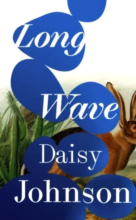 Blauwe ovale tekstoverlay met long wave en daisy johnson tegen achtergrond van gras en konijnen voor gesigneerde editie