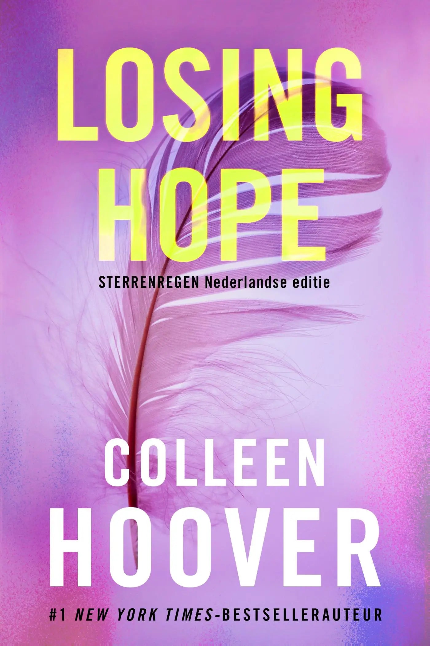 Een zachte roze veer met fijne baarden op een subtiele achtergrond voor het boek Losing Hope van Colleen Hoover nederlandstalige paperback