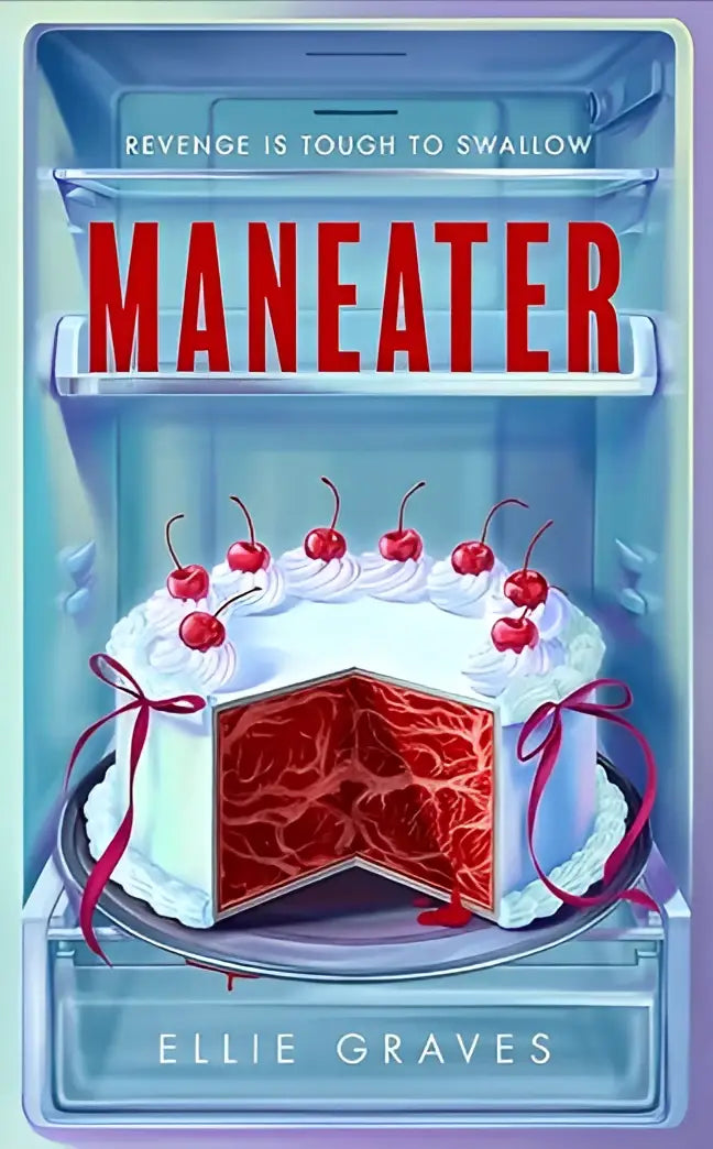 Een witte gefrostede maneater cake met rode kersen en een plakje met donkere rode binnenkant vol psychologische spanning