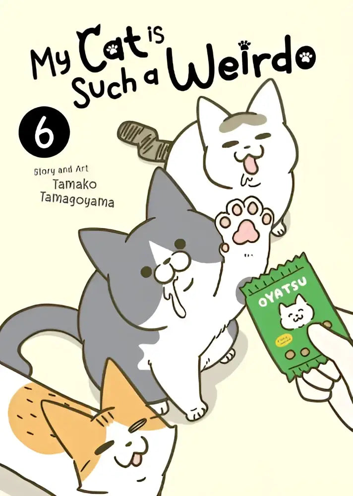 De cover van my cat is such a weirdo vol 6 toont cartoonkatten in speelse houdingen op een licht beige achtergrond