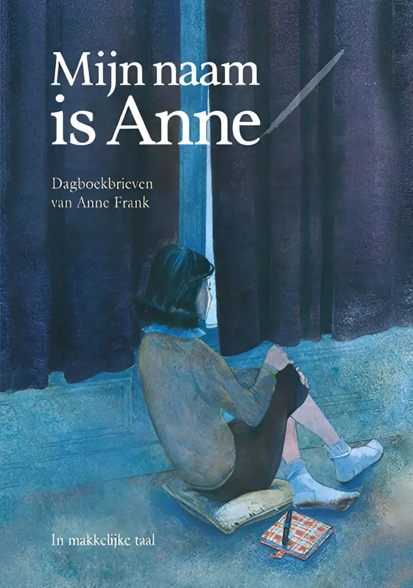 De boekomslag van mijn naam is anne met witte seriflettertype en dagboekfragmenten van anne frank