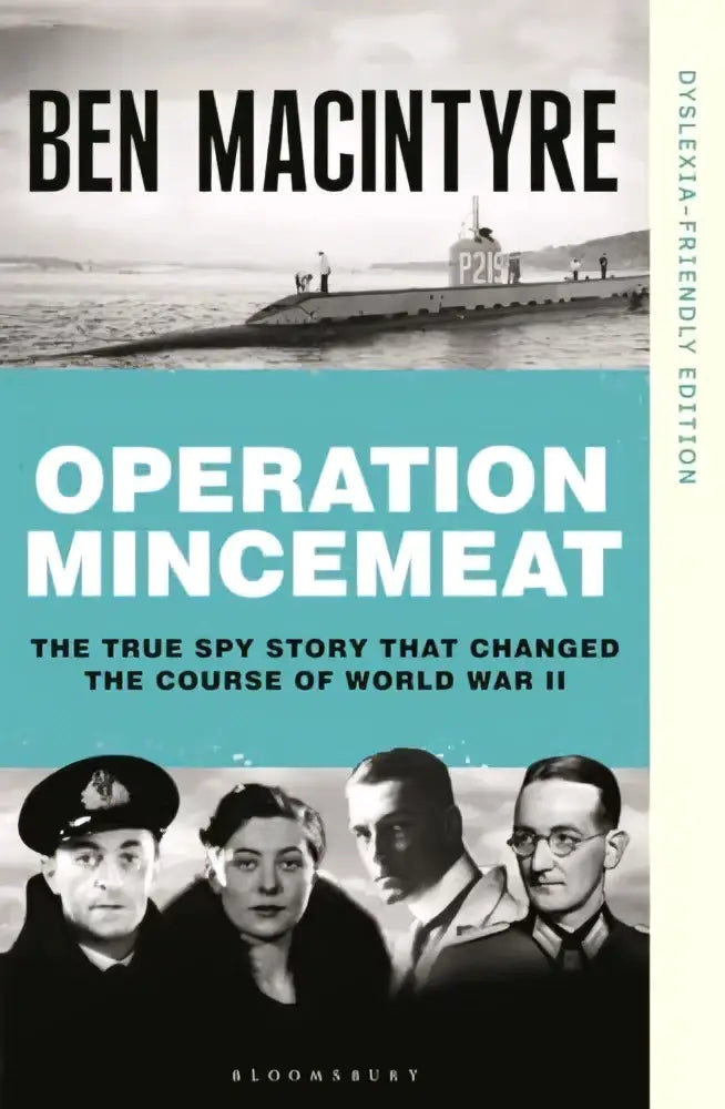 The boekomslag van operation mincemeat dyslexia-friendly edition toont een zwart-wit foto van duikboot p215 met vetgedrukte titel