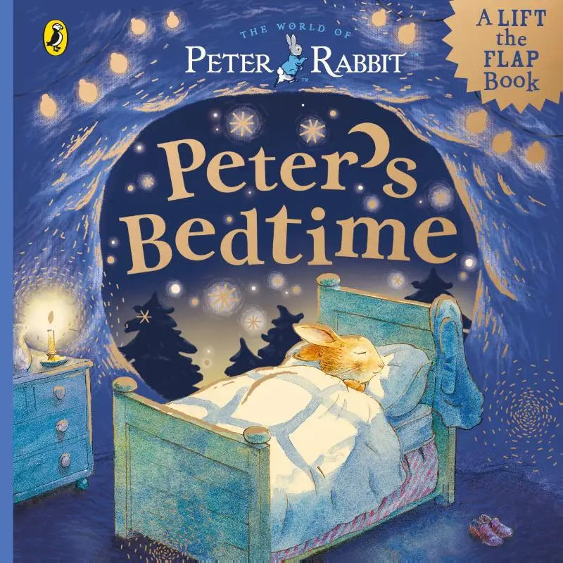 Blauw houten bed met wit beddengoed en een slapend konijn in peter rabbit peters bedtime geïnspireerd door beatrix potter