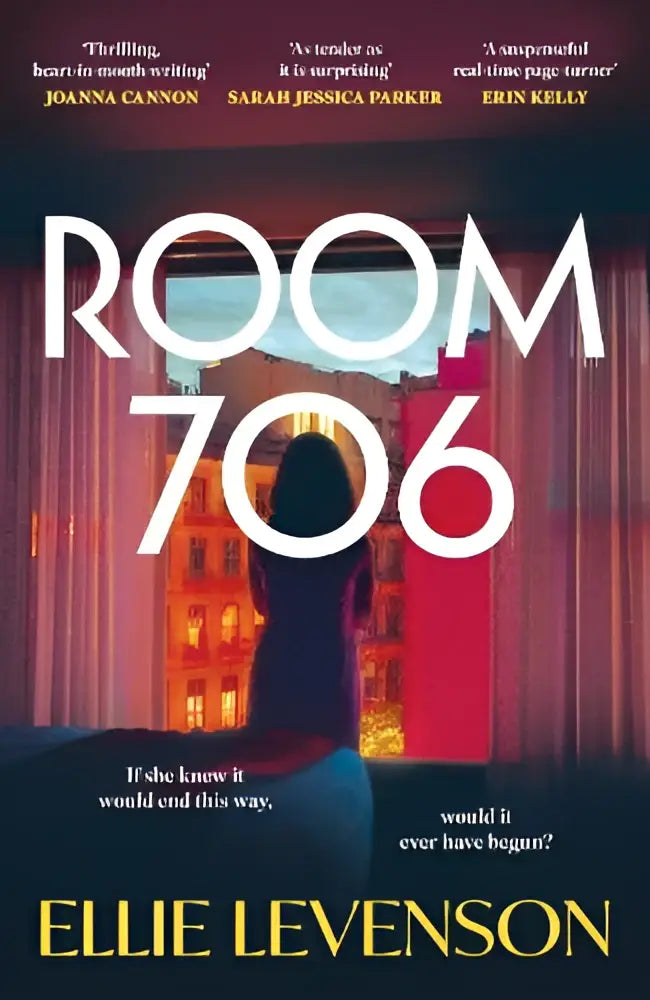 De boekomslag van room 706 van ellie levenson toont witte letters op een filmische achtergrond met een silhouet voor een raam, de verslavende nieuwe roman met een einde dat om gesprek vraagt