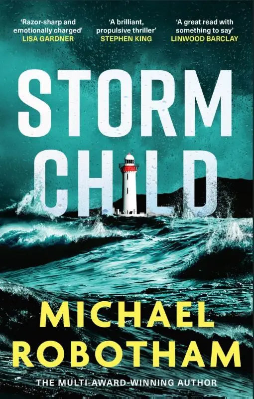 Witte vuurtoren met rode band bij ruige teal oceaangolven voor storm child een gripping and emotional thriller from bestseller