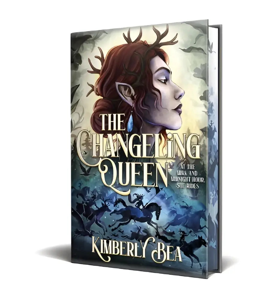 Papierboek the changeling queen deluxe limited edition van kimberly bea met geïllustreerde cover in donkere blauwe tinten en hertenkoppen