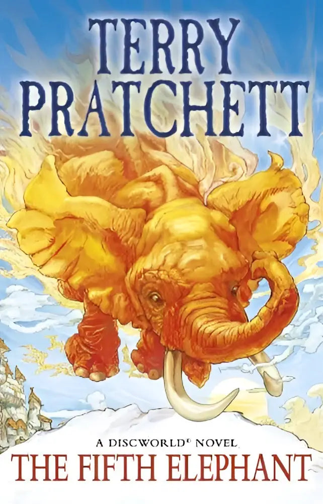 De cover van the fifth elephant toont een gouden, vurige olifant met slagtanden en een vlamachtig reliëf
