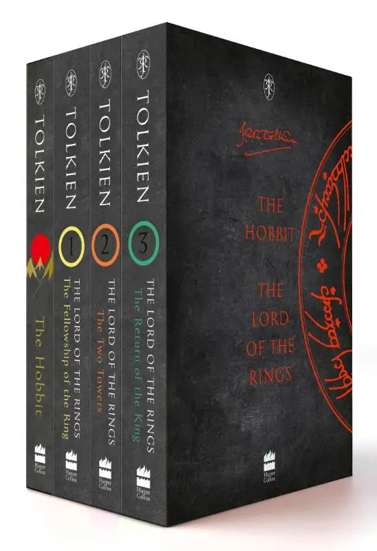 Zwart hardcover rings boxed set met the hobbit en the lord of the rings in een luxe boxed set van j.r.r. tolkien