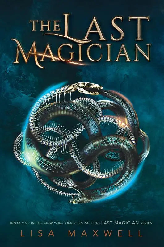 The last magician boekomslag met een gloeiende blauwe bol omringd door gedetailleerde metalen slangenskeletten