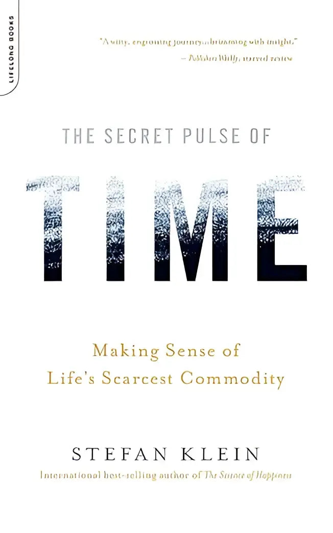 The secret pulse of time een wit hardcoverboek met vetgedrukte zwarte en grijze tekst op de omslag