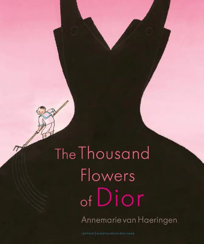Een zwarte silhouet van een dior jurk met ronde knoopdetails tegen een roze achtergrond the thousand flowers