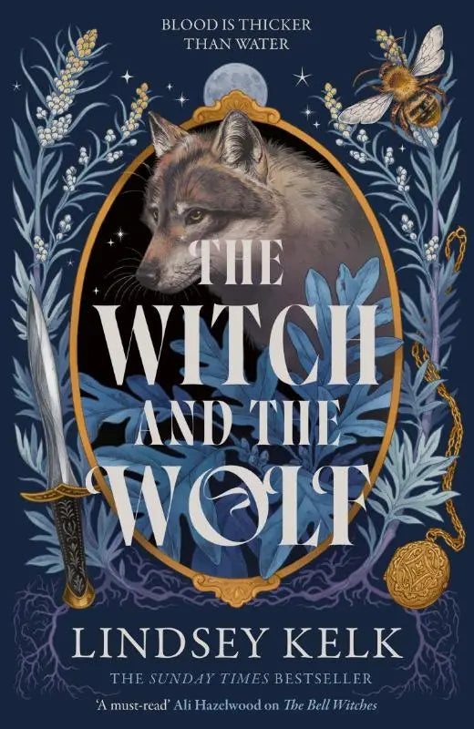 The witch and the wolf boekomslag met gedetailleerde illustratie van een grijze wolf in een goudkleurige ovale lijst op marineblauwe achtergrond