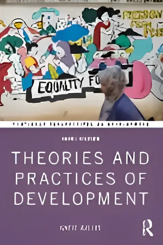 Het boek theorieën en praktijken van ontwikkeling heeft een paarse omslag met witte letters en is bewerkt door john c