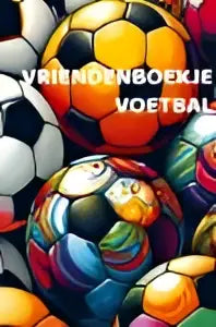Kleurige voetballen met diverse patronen bij vriendenboekje voetbal jongens voor tot 32 vrienden of vriendinnen