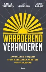 Logo van waardevend met tagline administratieve diensten van de nederlandse praktijk op gele zonnestraal achtergrond voor waarderend veranderen door joeri kabalt en luc verheijen