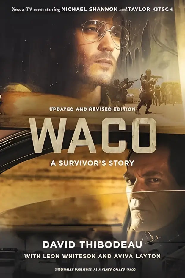 De cover van het boek Waco a survivors story toont een sepia ontwerp met twee mannen en bewapende silhouetten