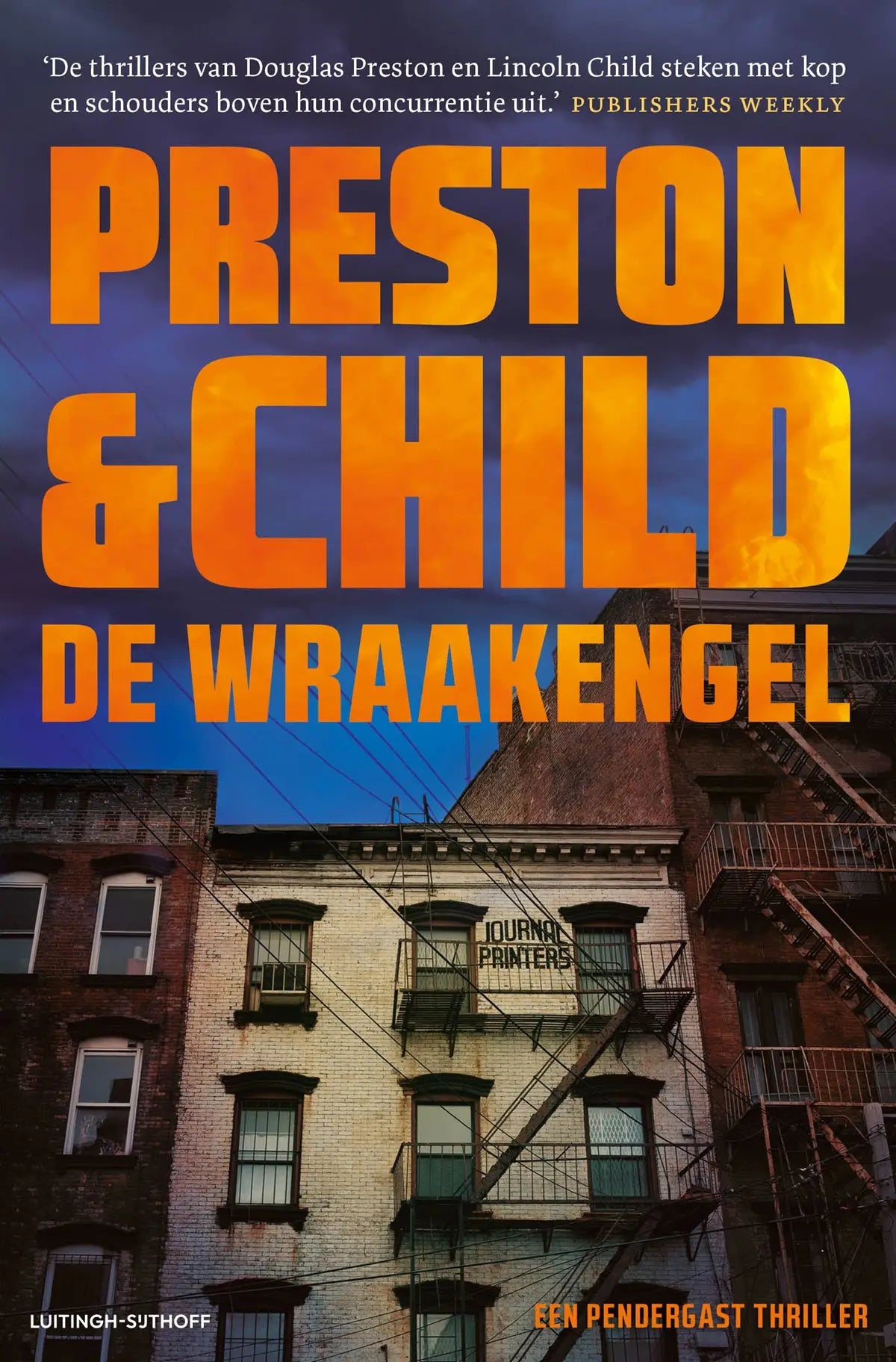 Boekcover van de wraakengel door preston en child in oranje en geel op donkere stedelijke achtergrond uitgegeven door luitingh sijthoff