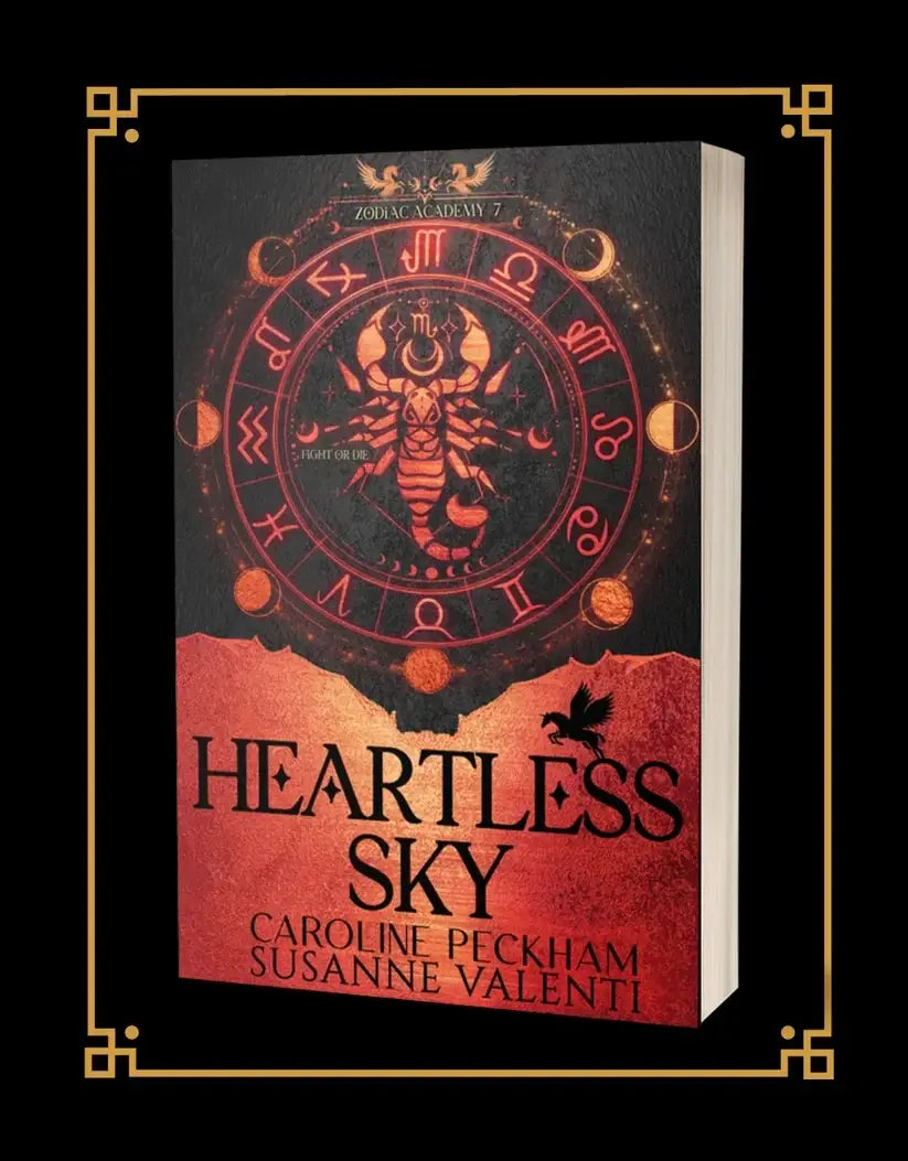 Het boek heartless sky van caroline peckham heeft een donkere cover met een oranje schorpioen op een zodiac academy wiel