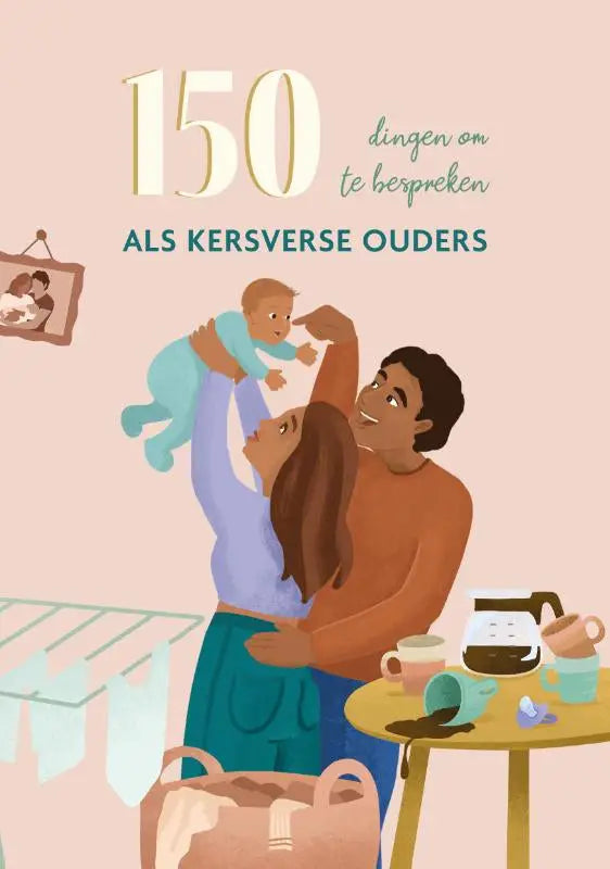De boekcover van 150 dingen om te bespreken als kersverse ouders toont een paar met baby op zachte roze achtergrond van Ark Media
