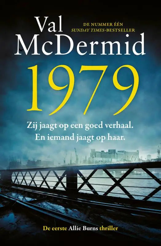 De boekcover van 1979 van val mcdermid toont een blauwe stadsscène met de titel in geel en allie burns vermeld