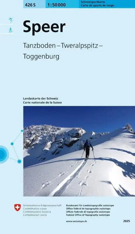 Sneeuwbedekte bergtop met scherpe richels en een enkele skiër onderaan de helling op de 426s speer schneesportkarte